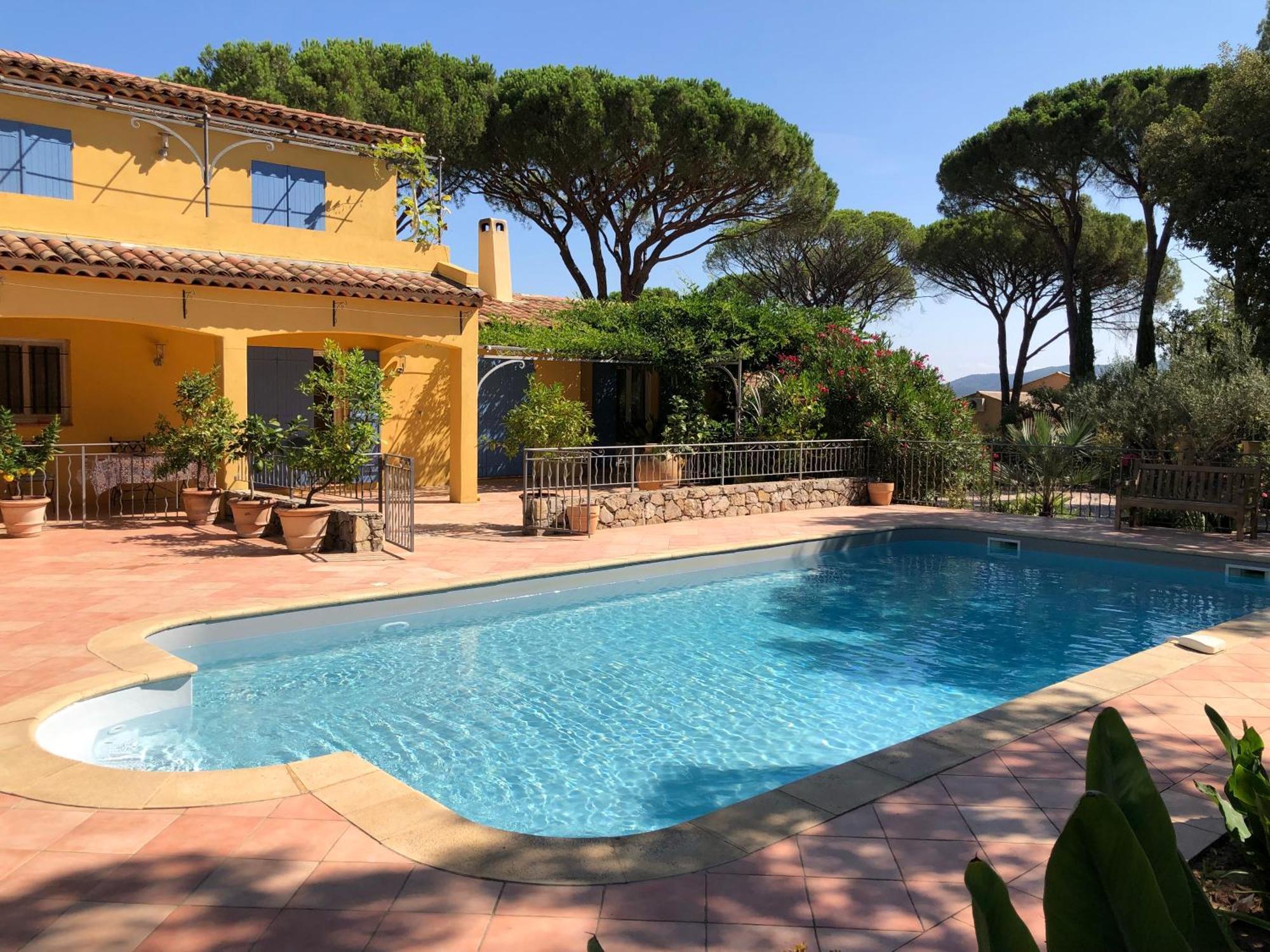 Sous Les Pins Parasols Vidauban Exterior foto